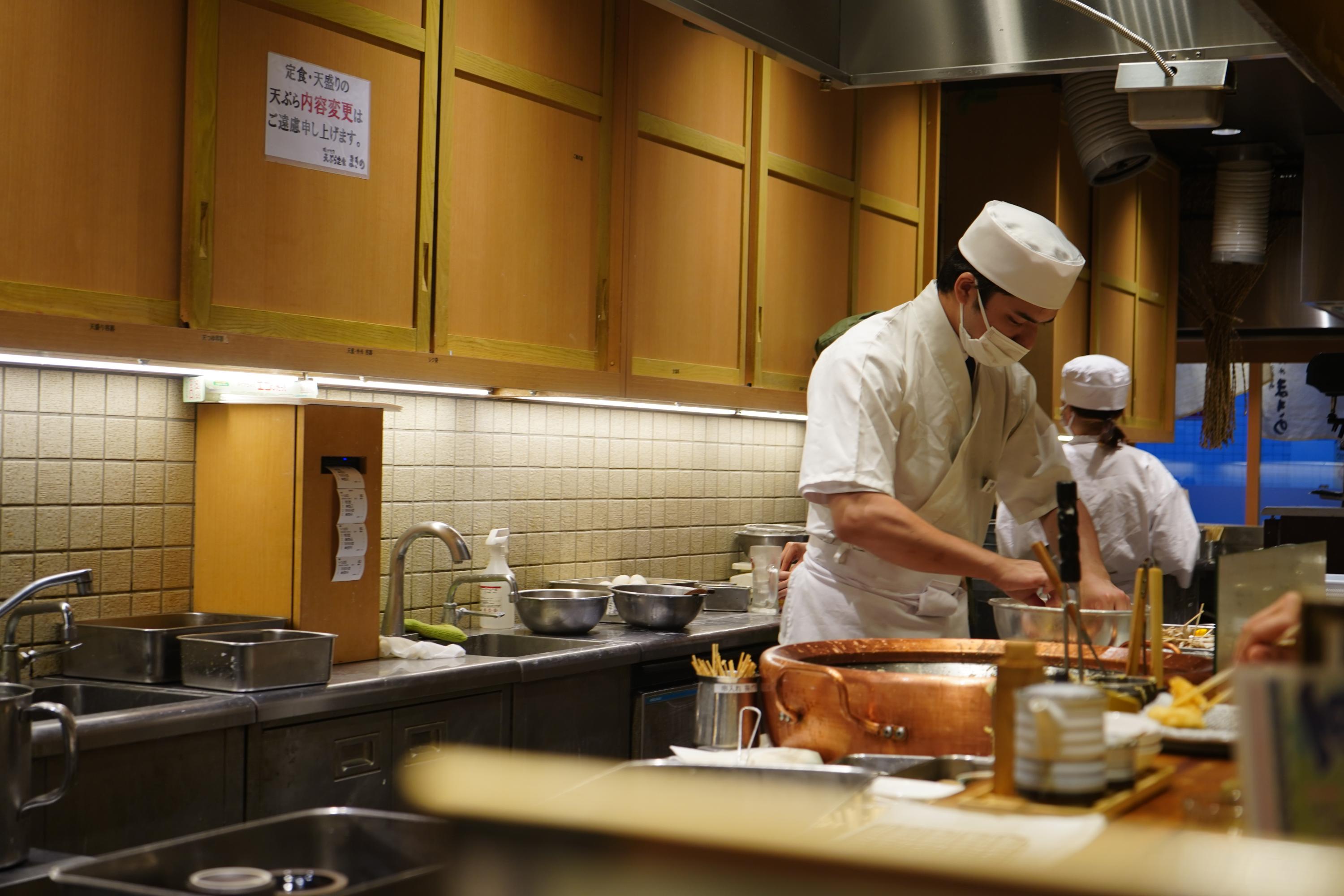 大阪炸物 - Tempura Makino Nanbasen'nichimae shop